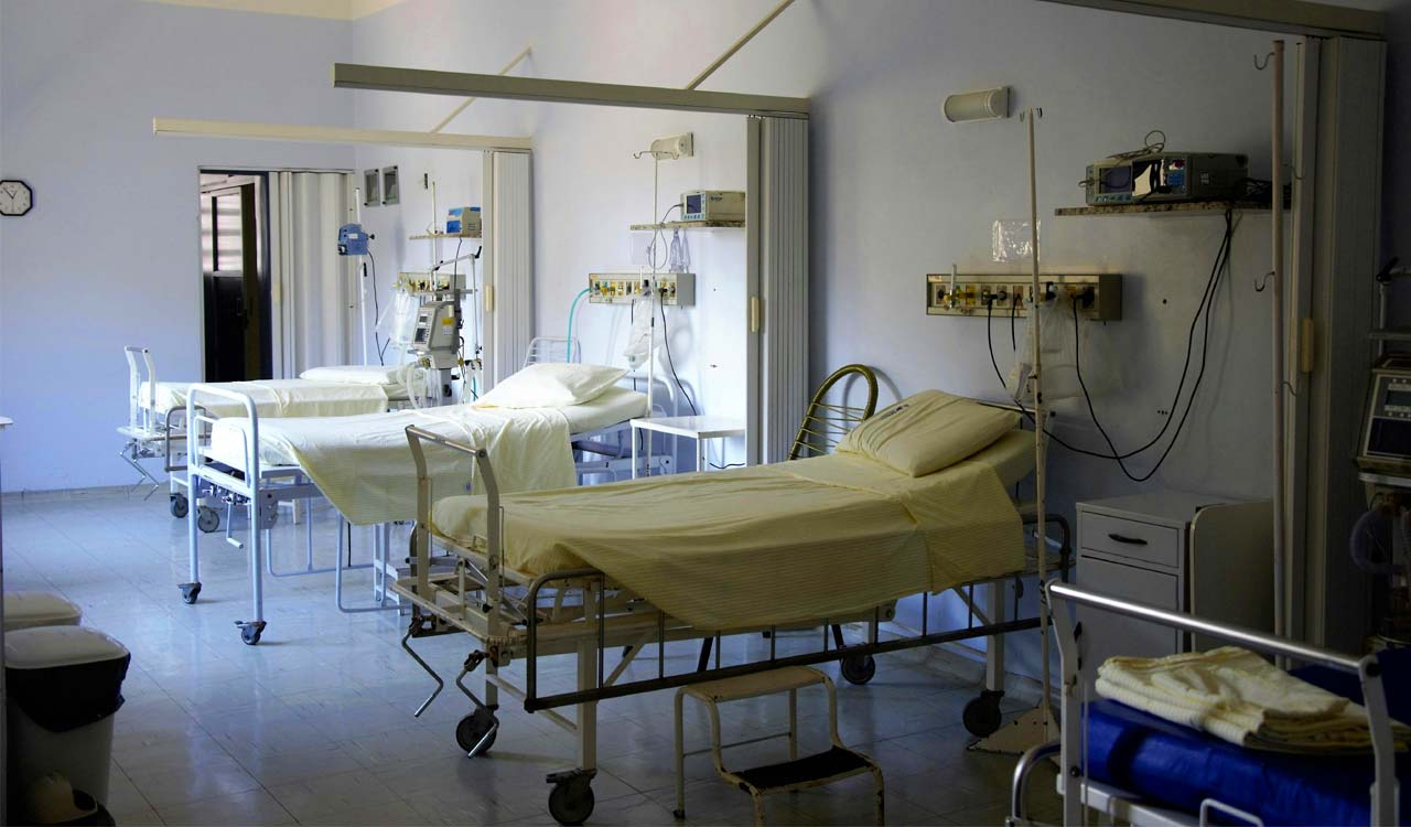Hyderabad: Ward boy held for misbehaving with woman patient at private hospital