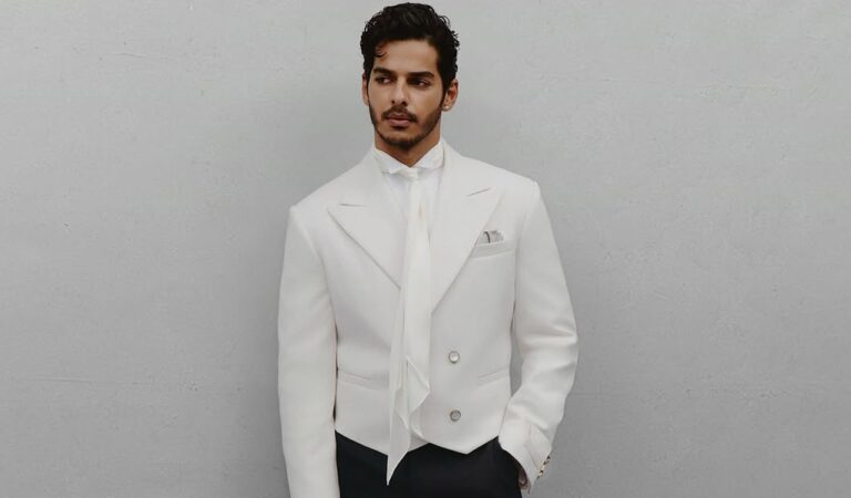 Ishaan Khatter stunned fans by spending six shirtless minutes in minus 120-degree cryotherapy, shared scenic vacation photos, and prepares for his upcoming film Homebound with Janhvi Kapoor and Vishal Jethwa.