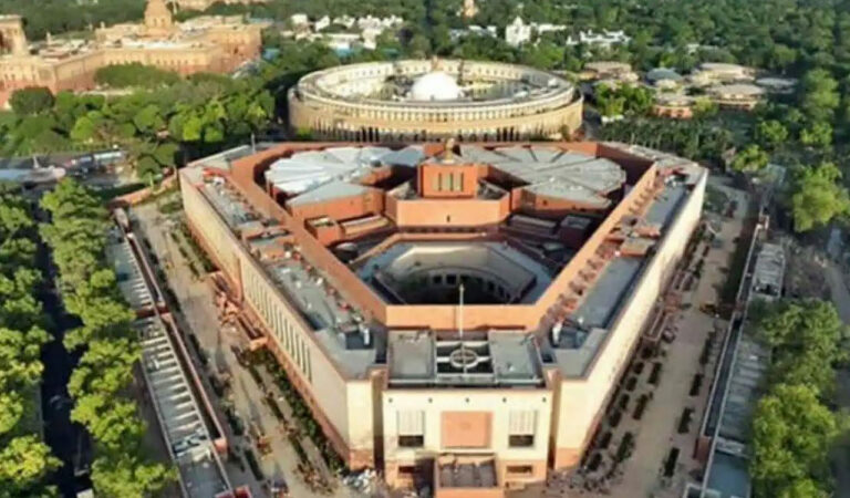 Government meets floor leaders of parties ahead of Parliament's Winter session