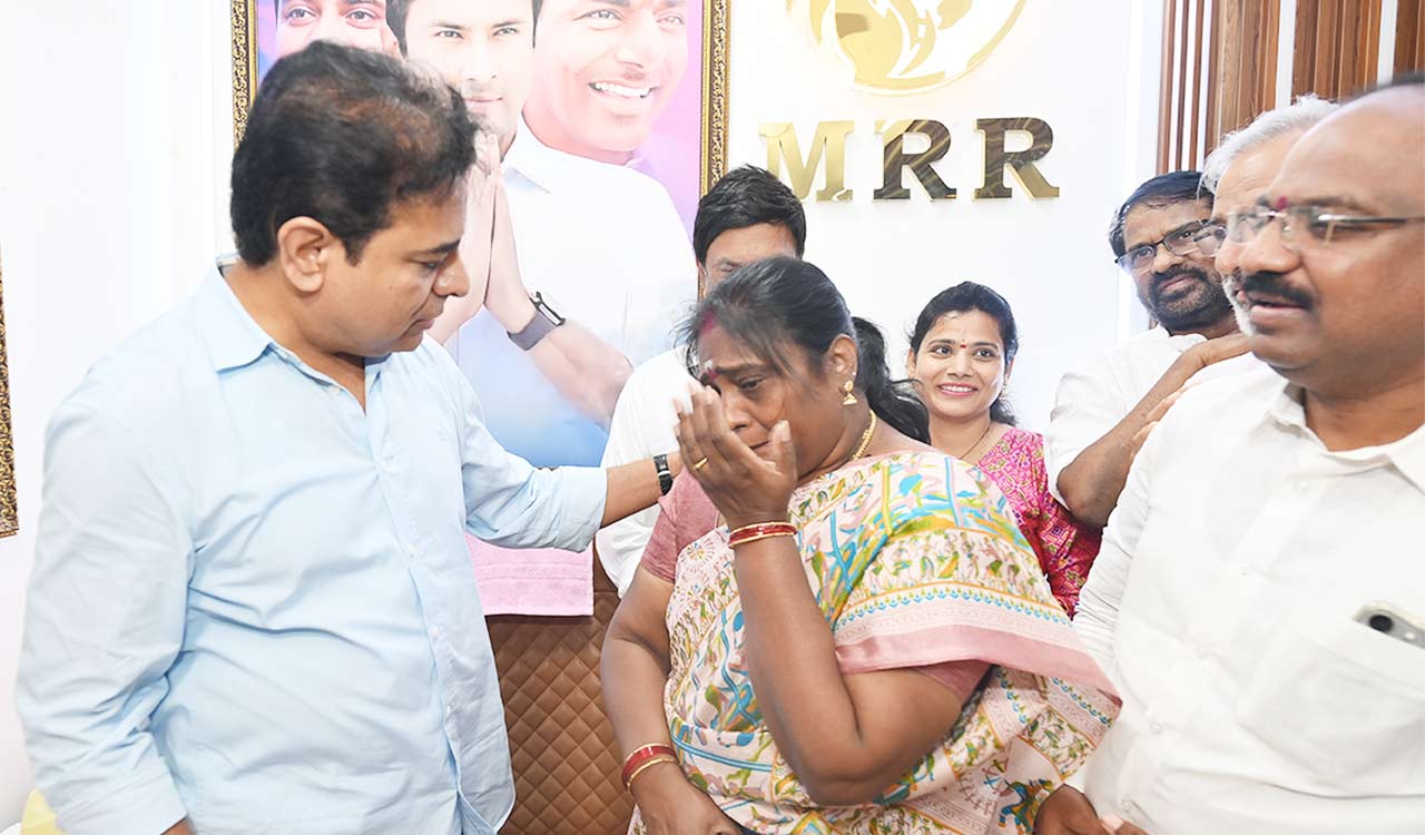 KTR draws a line in Malkajgiri, sends clear message to party workers