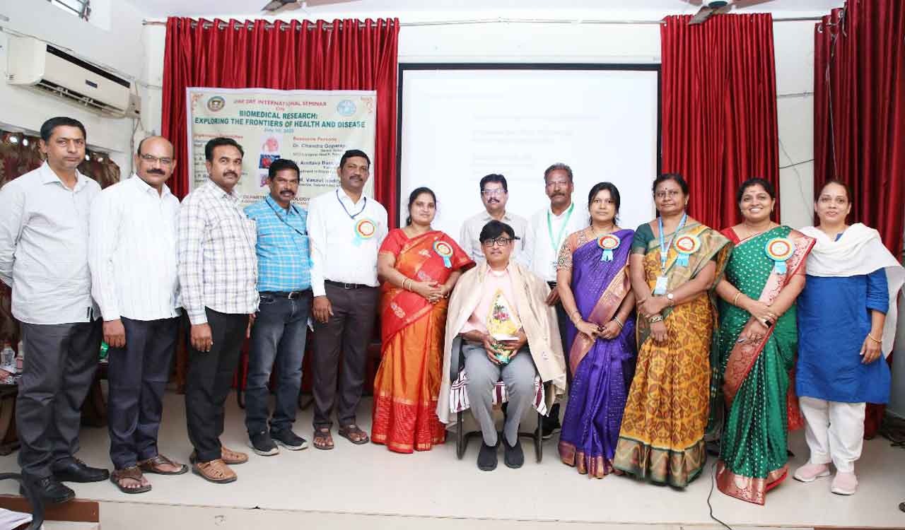 Telangana: Kakatiya Government College in Hanamkonda hosts international seminar on biomedical research