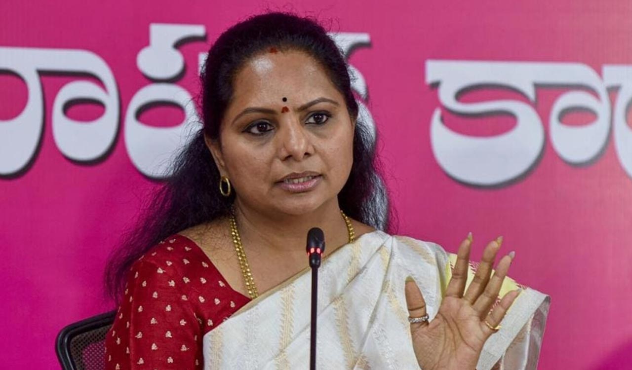Stop harassing goldsmiths, amend law to protect artisans: Kavitha