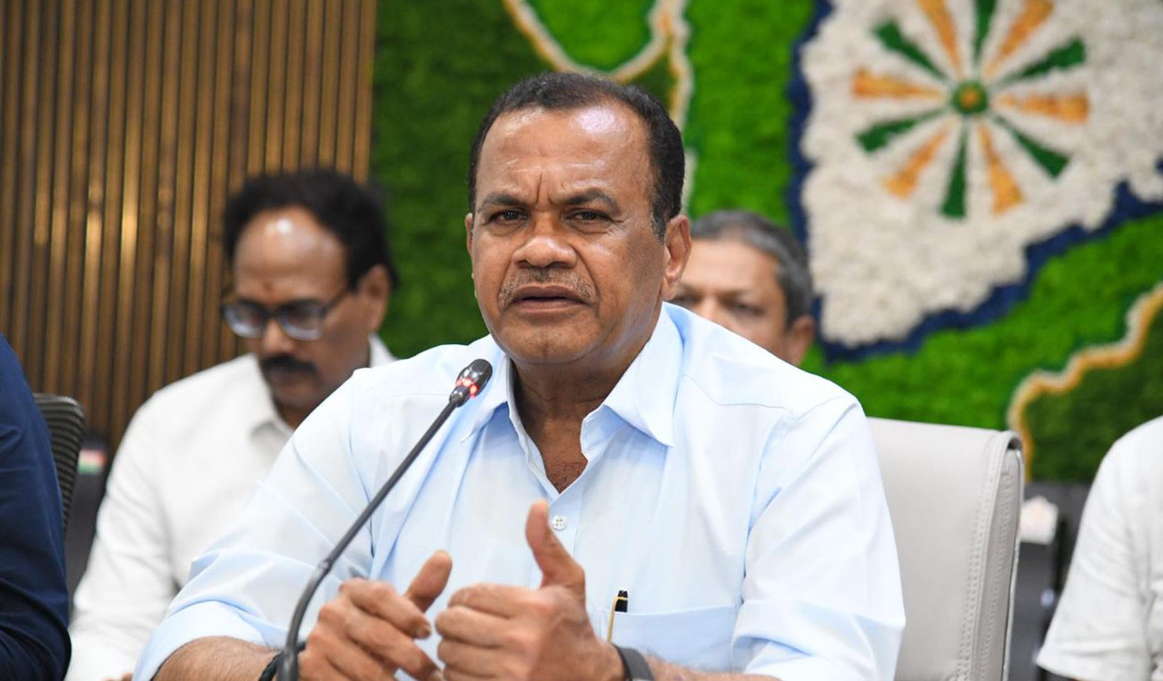 Tenders for HAM road projects will be rolled out next month, says Komatireddy