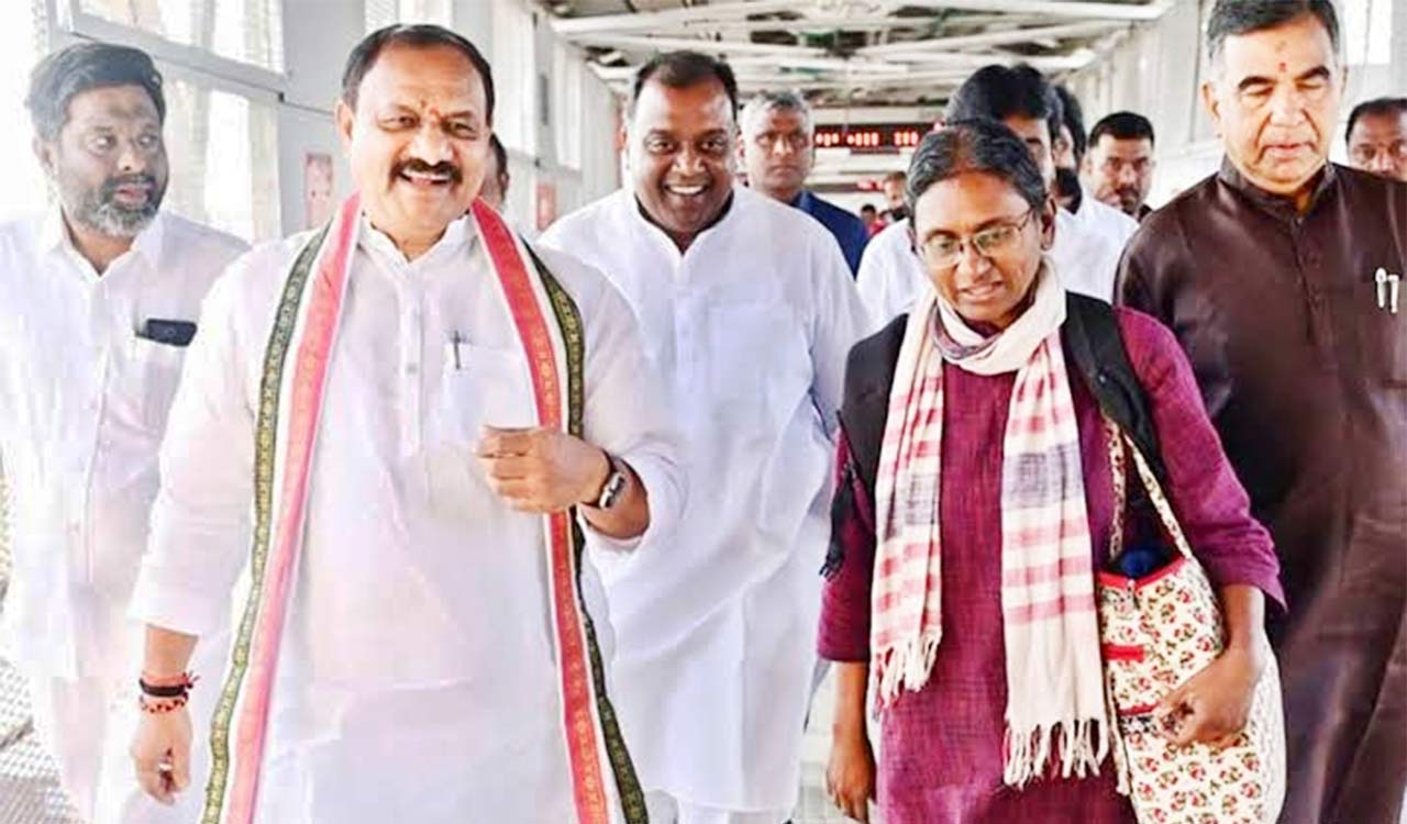 Meenakshi Natarajan’s padayatra triggers questions within Congress