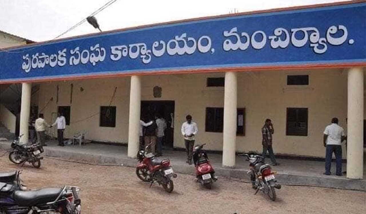 Mancherial officials unwilling to work due to political interference