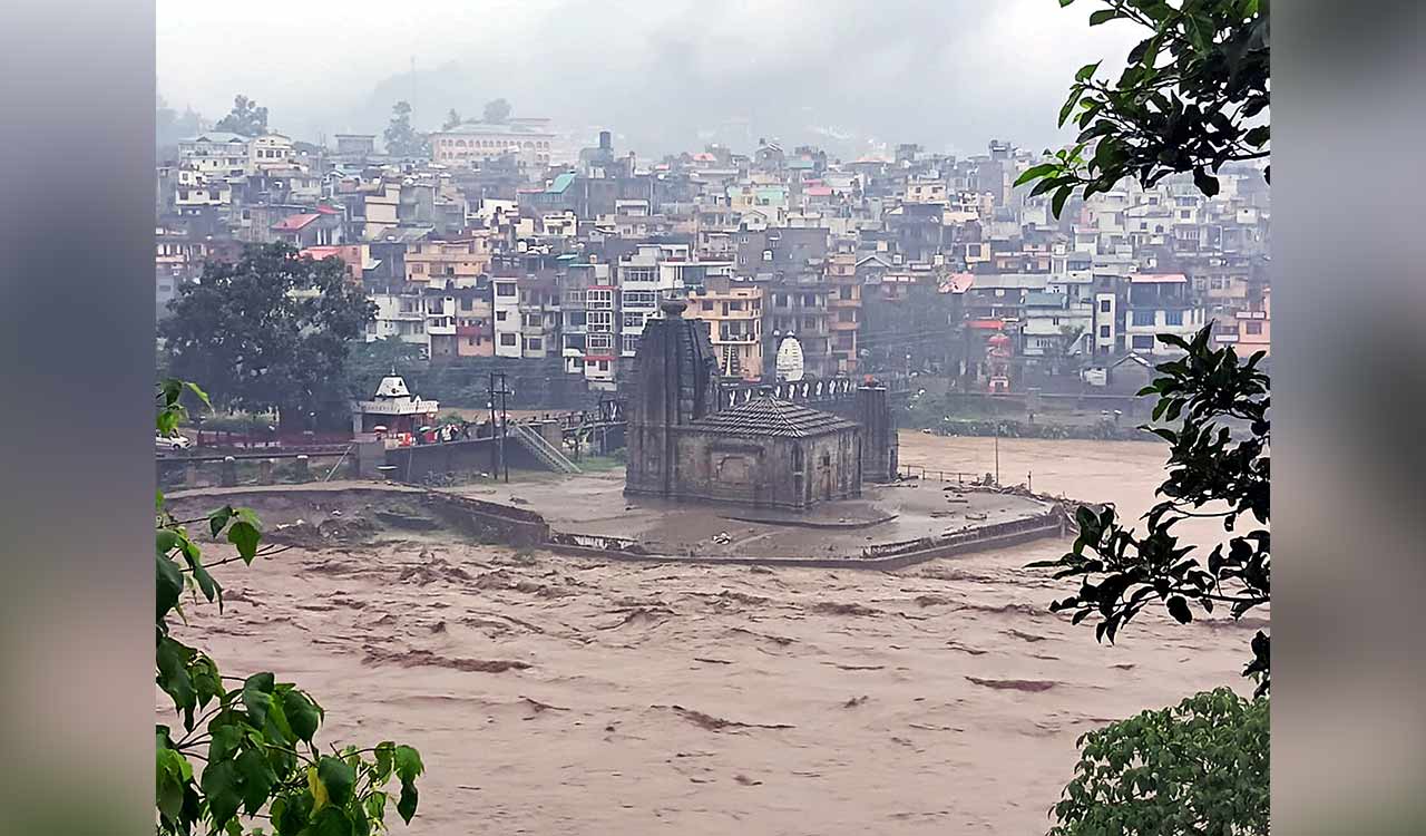 Himachal rains: Rescue operations on to trace 30 missing in Mandi