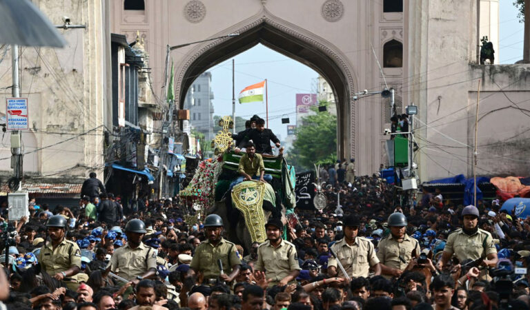 Hyderabad observes Youm-e-Ashoora with solemn procession and prayers