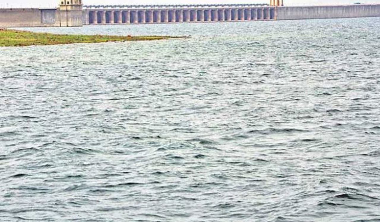 Early water release from Nagarjuna Sagar Left Canal boost to Kharif crop season