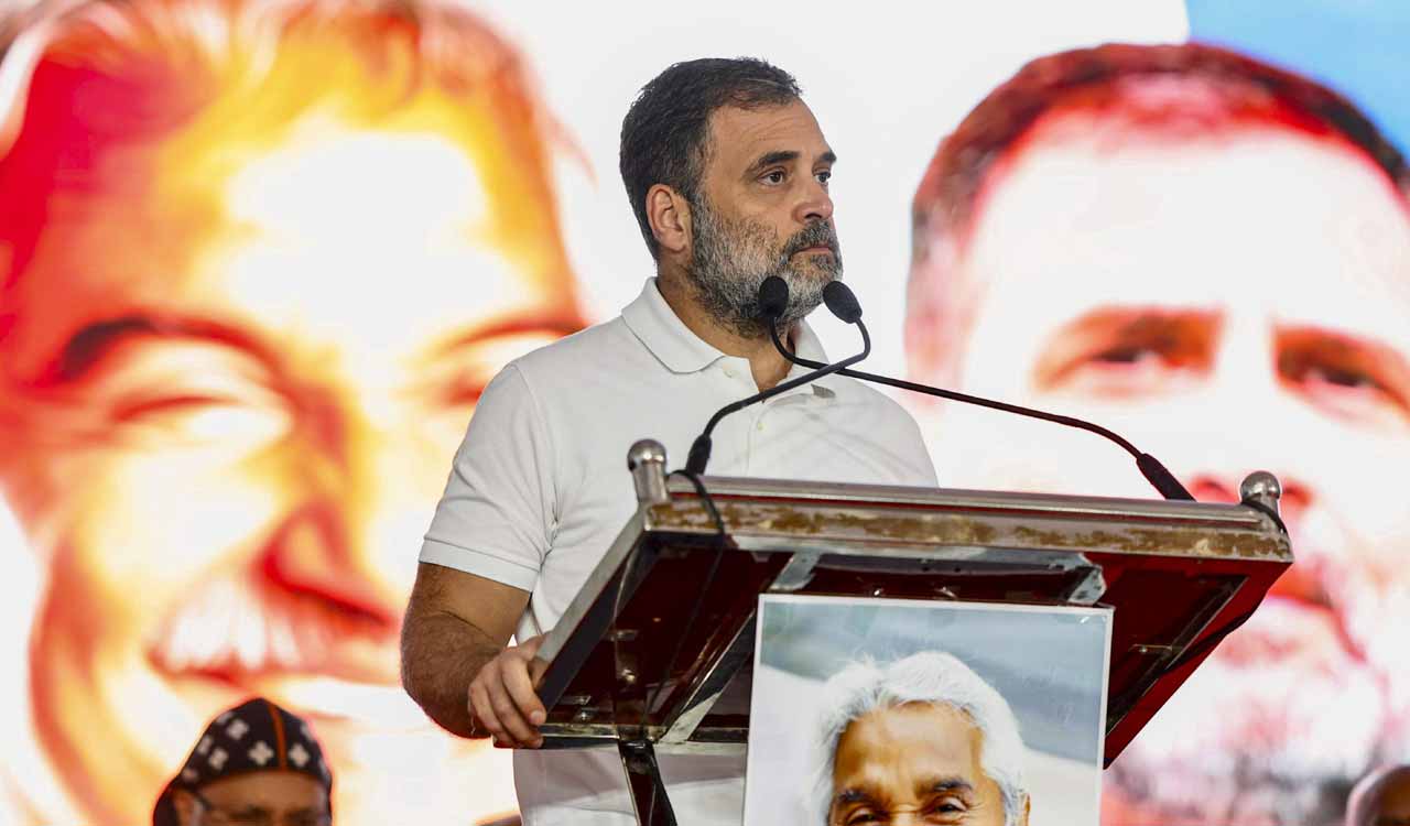 ‘Hounded’ by govt for last 10 years: Rahul slams ED chargesheet against Robert Vadra