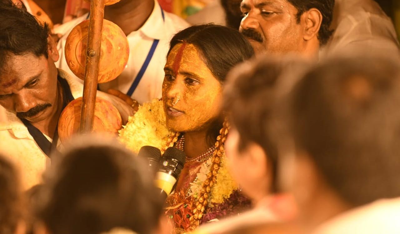 Rangam ritual at Ujjaini Mahankali: Oracle predicts good rainfall for Telangana, warns of new potential pandemic