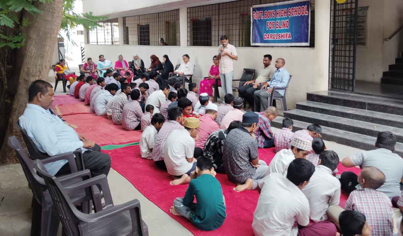 Computer awareness programme held for visually impaired students in Hyderabad
