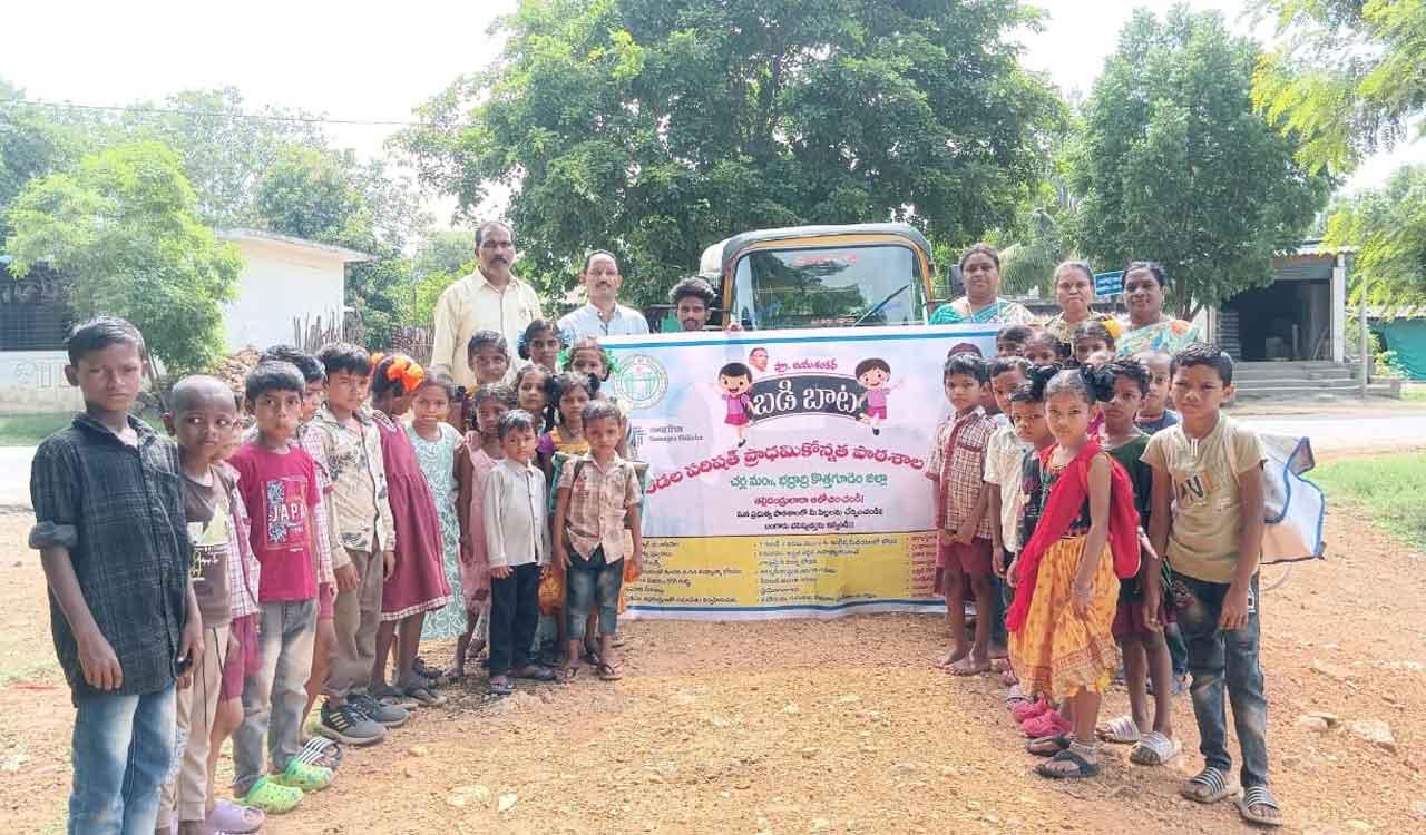 Kothagudem: Govt school teachers hire auto, enrolments rise in remote Kaliveru school