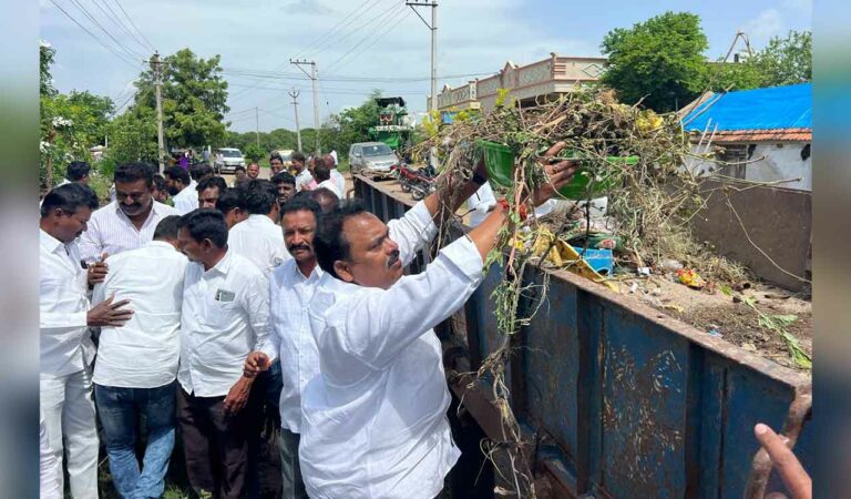 BRS flays Congress government for poor sanitation in Telangana villages