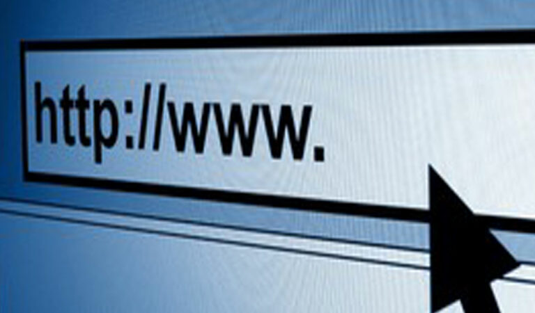 Url R