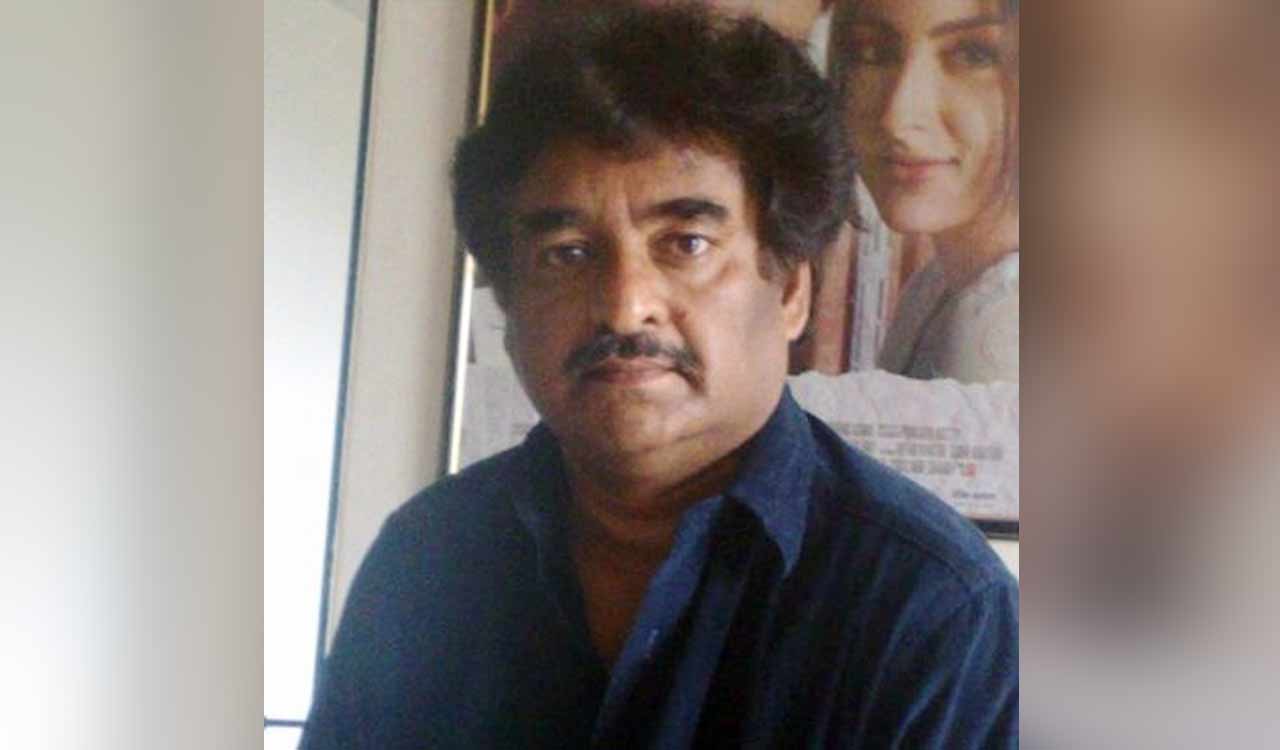 Shivam Nair lauds Kay Kay Menon for lending edge to ‘Special Ops’