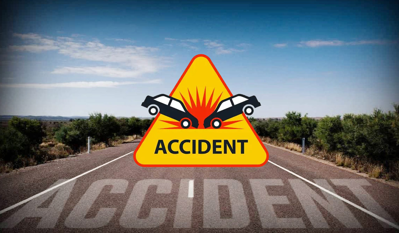 Fatal crash near Bongulur exit on ORR claims five lives, truck driver absconding