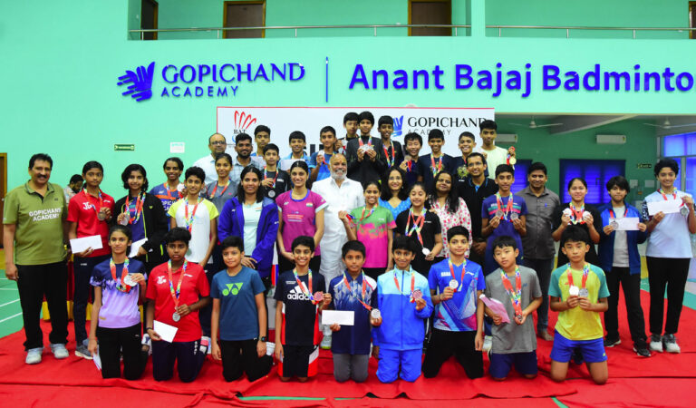 sports sm krishna avni govind win under 15 badminton titles