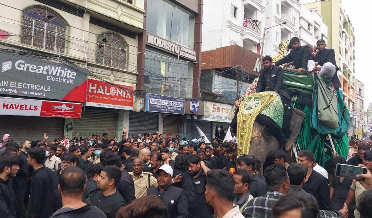 Bibi ka Alam procession on Youm e Ashura in Hyderabad