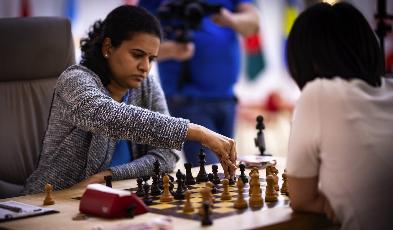 Humpy sets up all-Indian final in World Cup chess