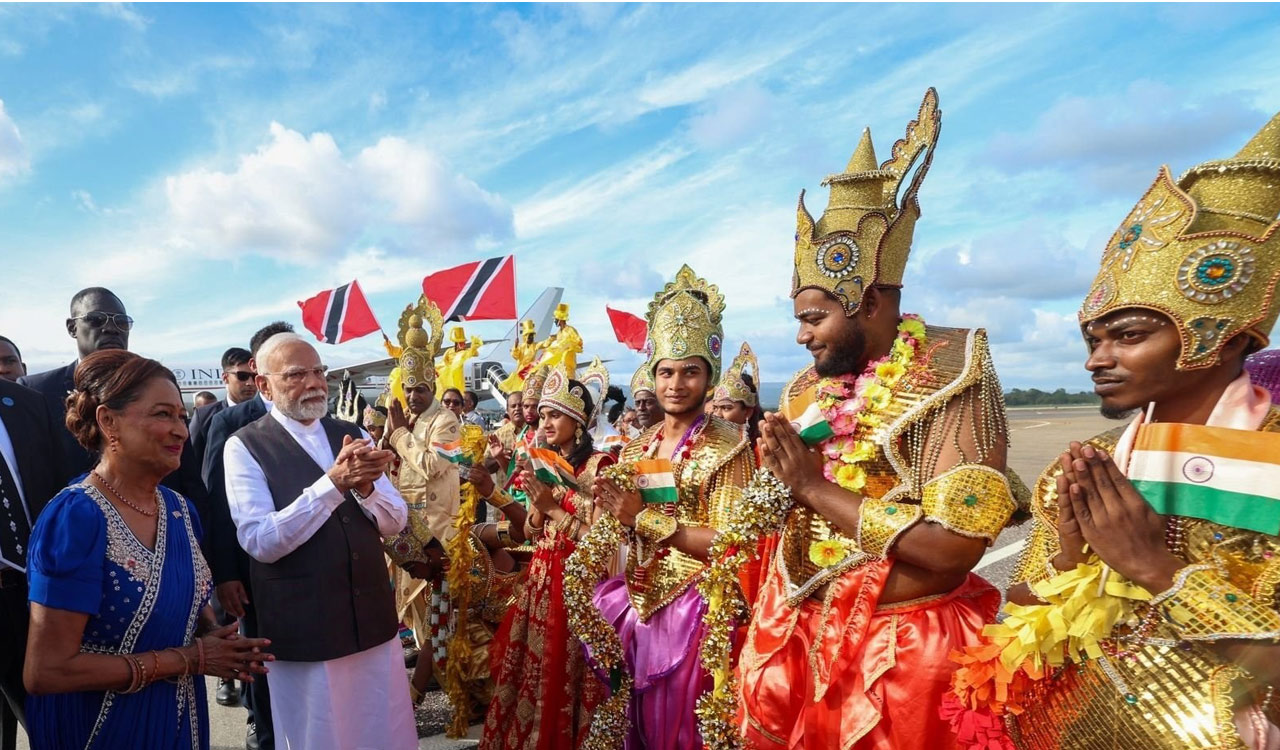 PM Modi’s welcome in Trinidad turns into festival of Indo-Caribbean culture