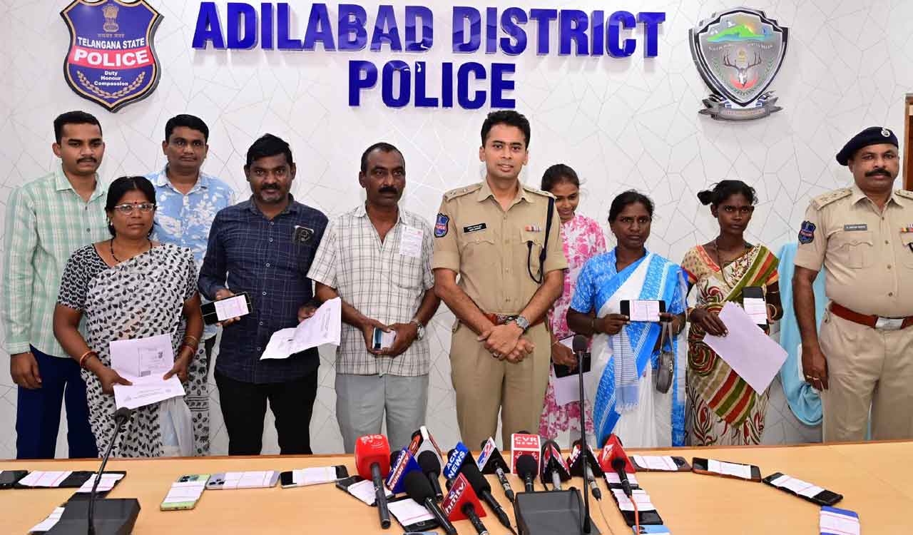 Adilabad police return 109 lost mobile phones to owners