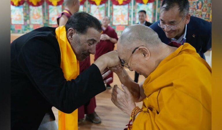 Sunny Deol meets Dalai Lama in Ladakh, calls it ‘moment of deep honour and gratitude’