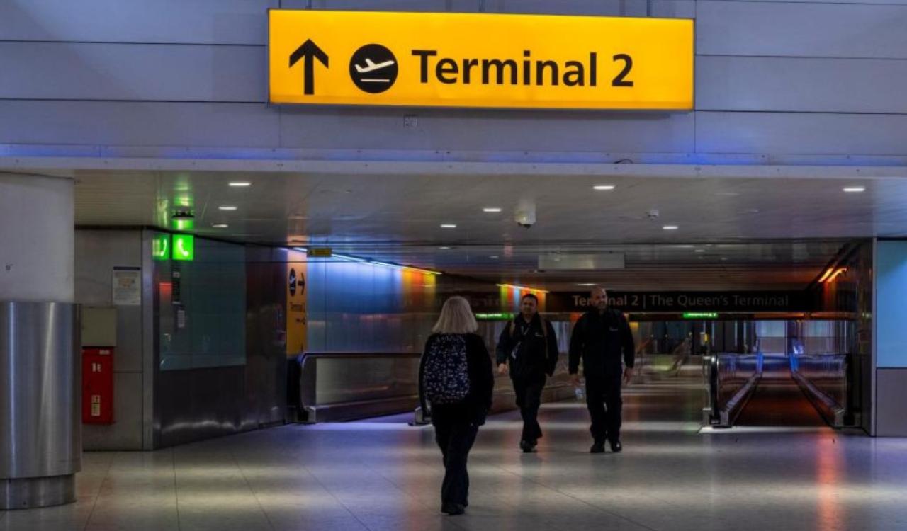 Over 100 UK flights cancelled after radar failure disrupts travel