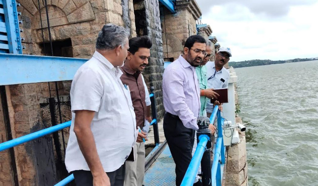 HMWSSB urges flood readiness as reservoir levels swell in Hyderabad