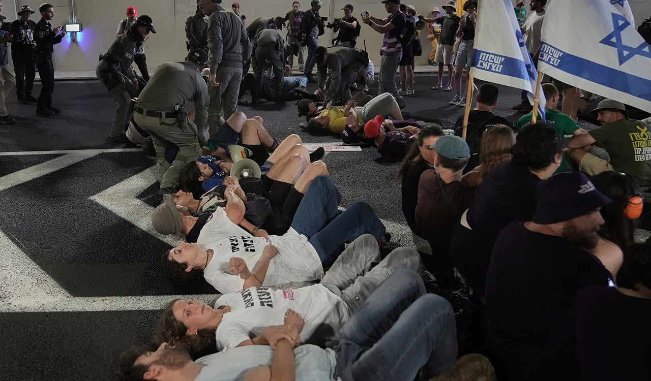 Protesters stage nationwide strike in Israel demanding Gaza ceasefire and hostage release