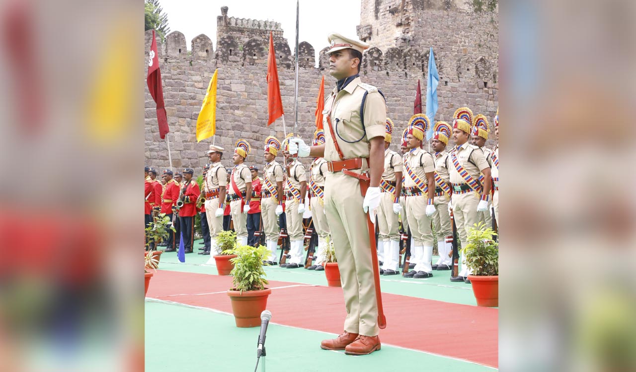 Asifabad ASP Chittaranjan wins laurels for leading ID ceremonial parade