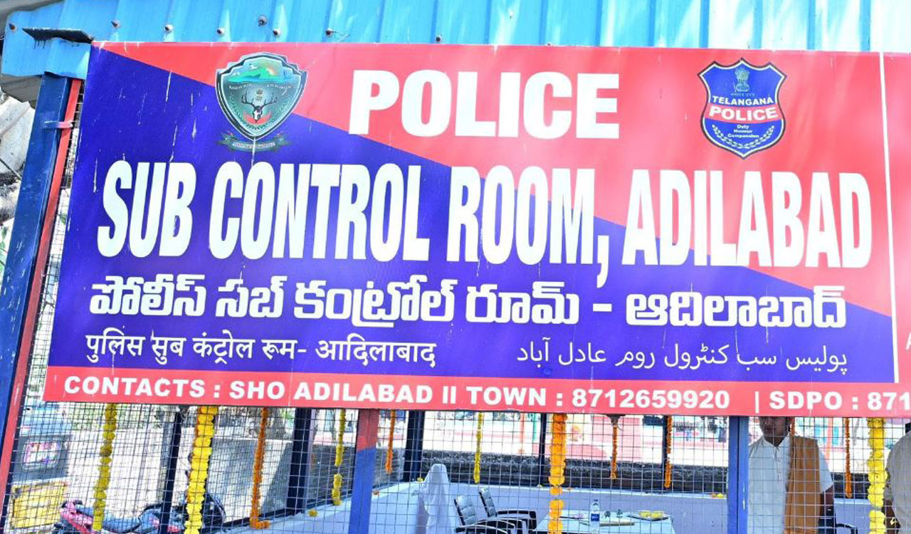 Three held for smuggling spurious detergent in Adilabad