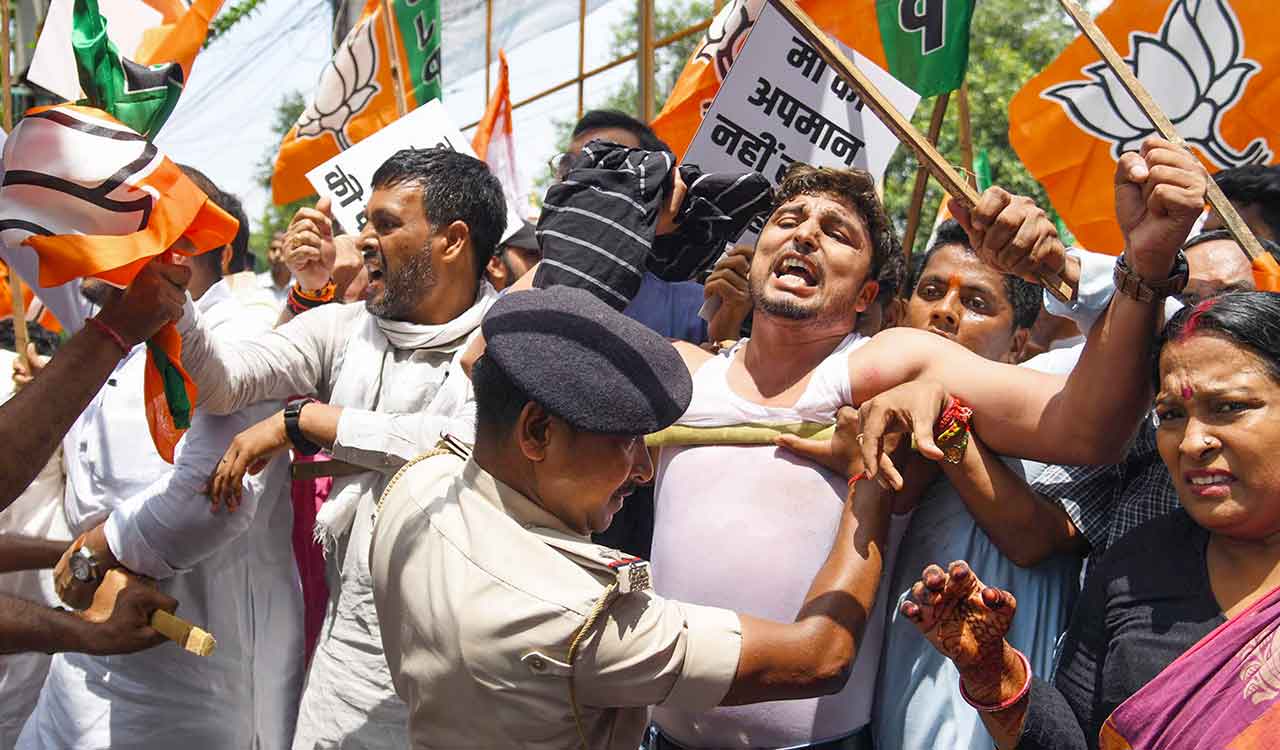 BJP workers storm Bihar Congress HQ after abusive remarks against PM Modi