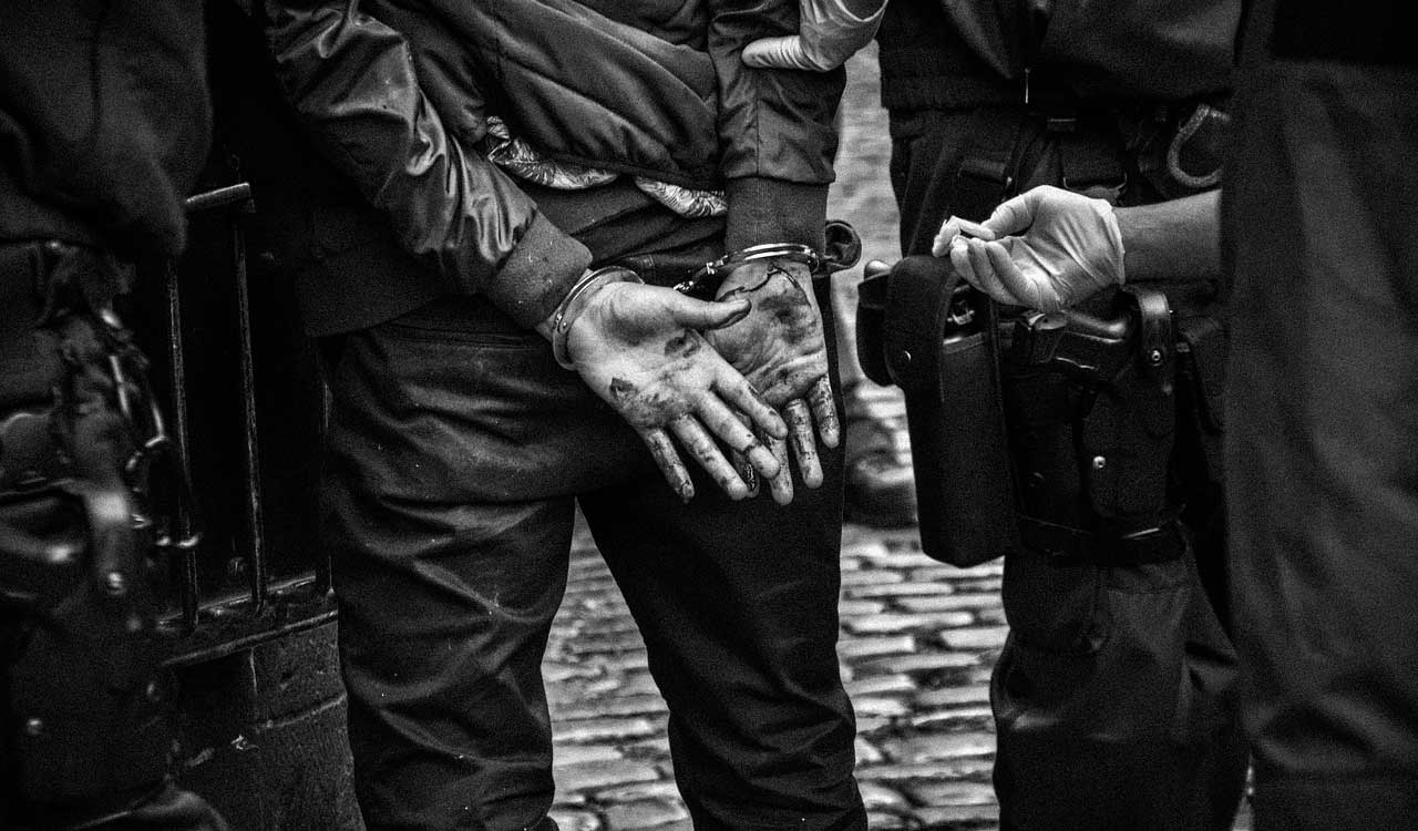 Banjara Hills police arrest gang for abducting and blackmailing man after pub visit