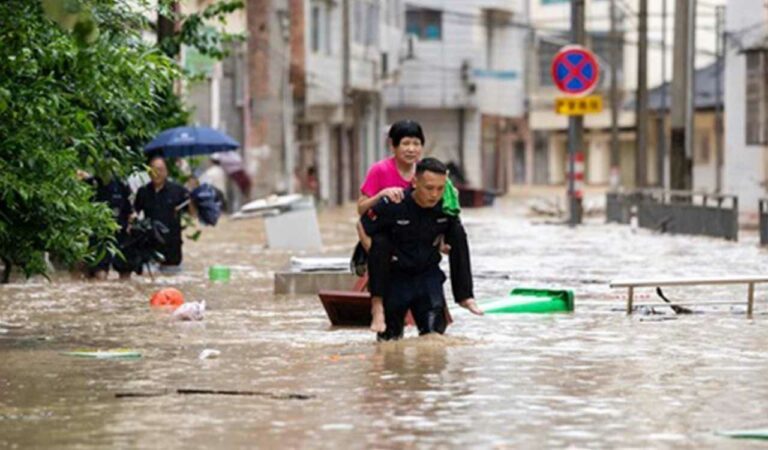 Torrential rains force evacuation of 15,000 in China’s Chongqing