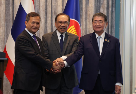 Thailand, Cambodia move to enforce truce amid dispute over captives