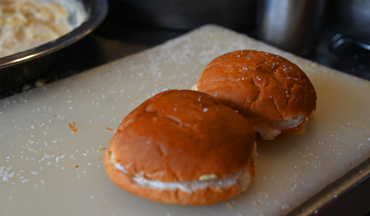 Chattu Ram’s: Hyderabad’s 80-year-old bun malai legacy still drawing crowds