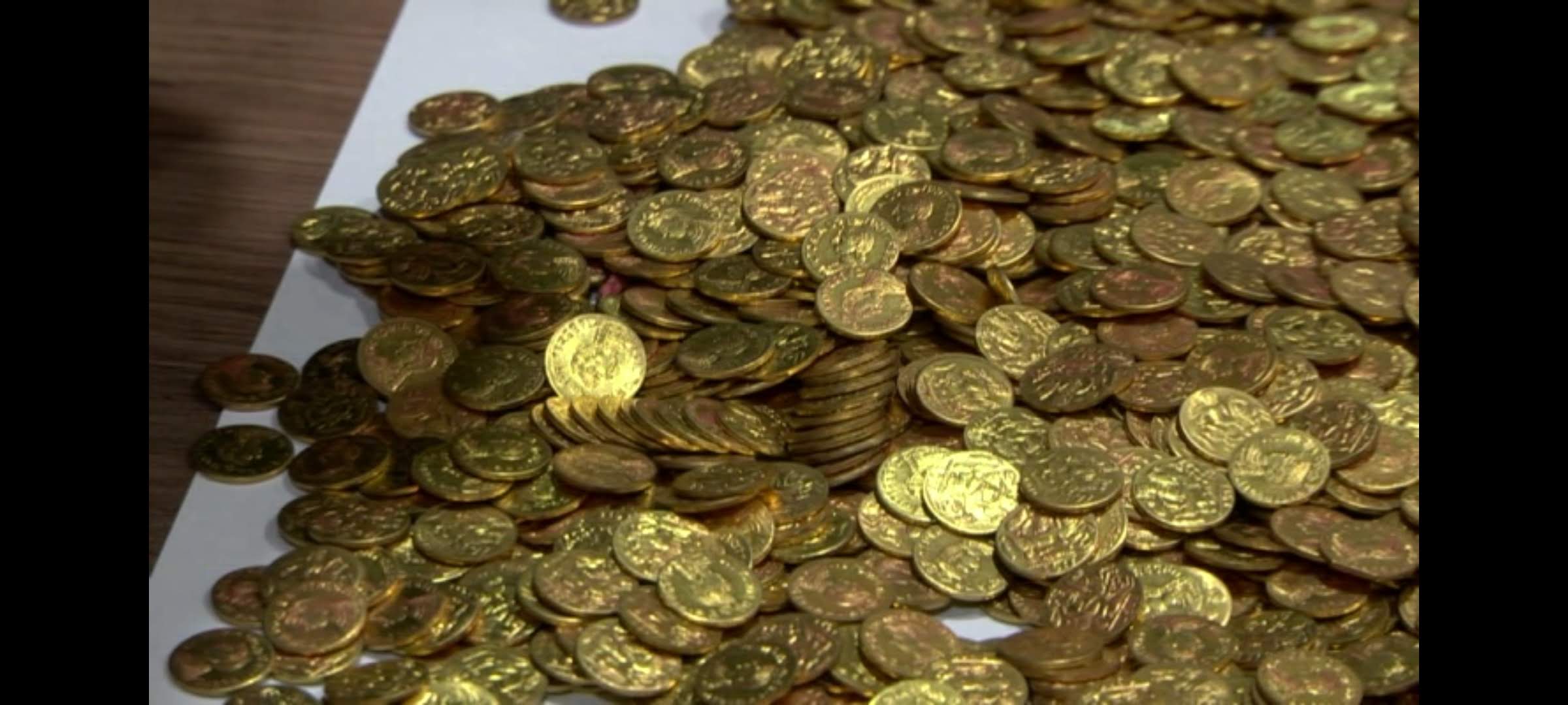 Two arrested in Davangere for cheating a Telangana man of Rs 8 lakh by selling fake gold coins