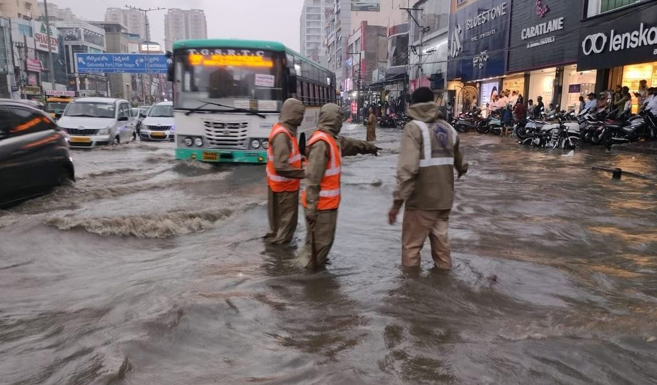 Heavy rains lash Hyderabad; More showers in store till August 9