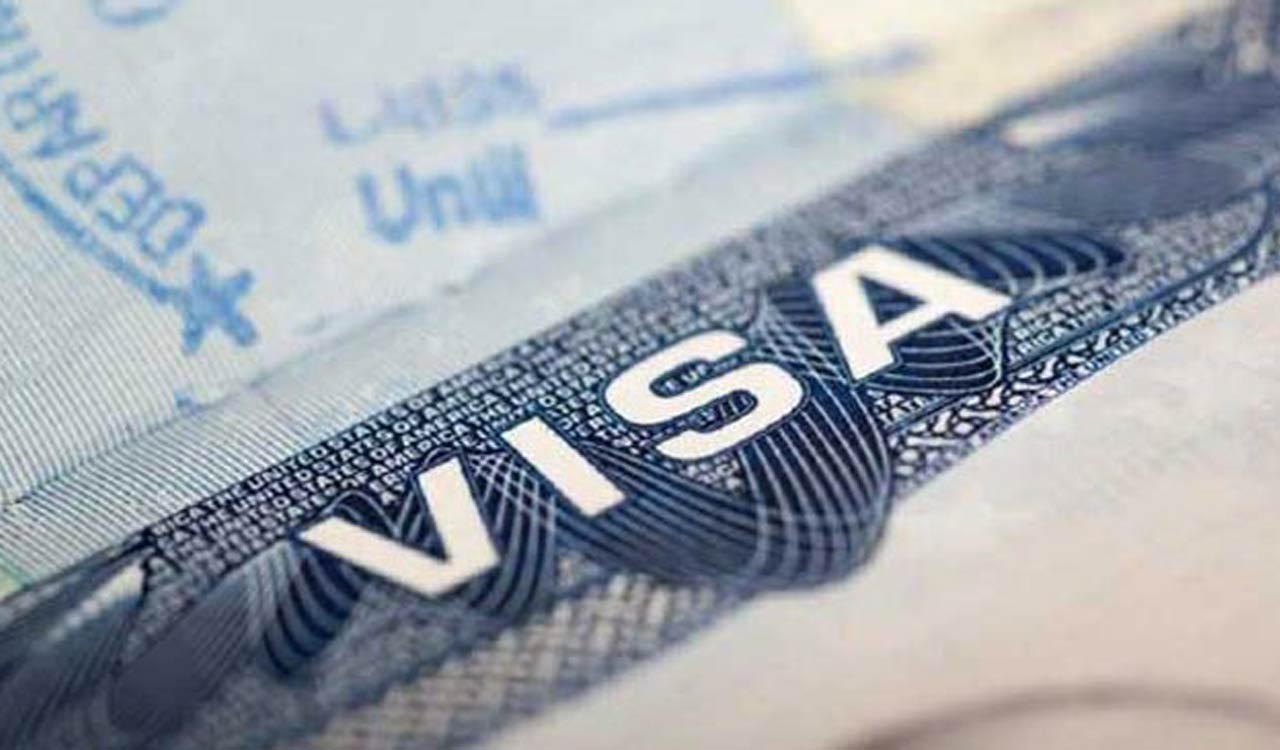 Hyderabad: Woman cheated of Rs 7.1 lakh in fake H-1B visa scam; consultancy manager booked