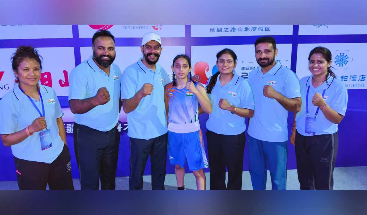 Indian junior boxers shine with 26 semifinal spots at Belt and Road gala