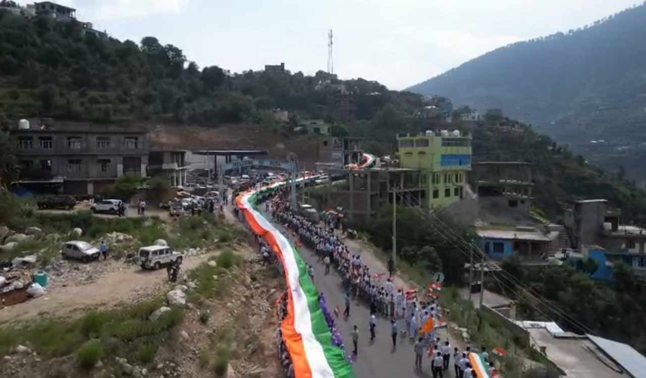 Historic 1508-metre long Tricolour at Tiranga Rally in J&K’s Doda