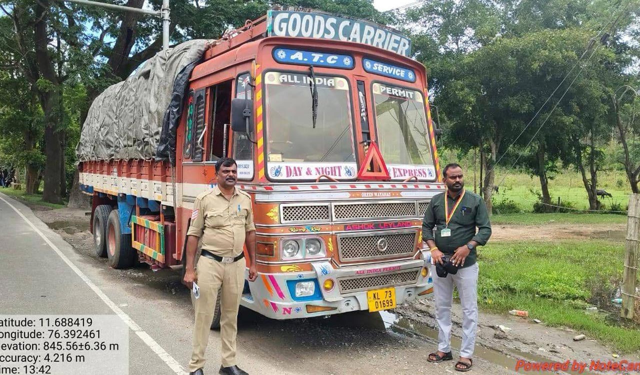 Illegal fertilizer transport to Kerala busted in Chamarajanagar; JD(S) alleges State role