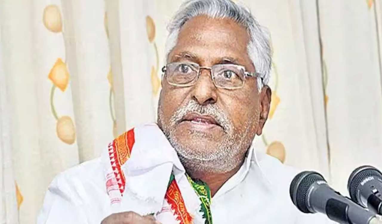 Telangana: Jeevan Reddy seeks Indiramma houses for original beneficiaries in Jagtial