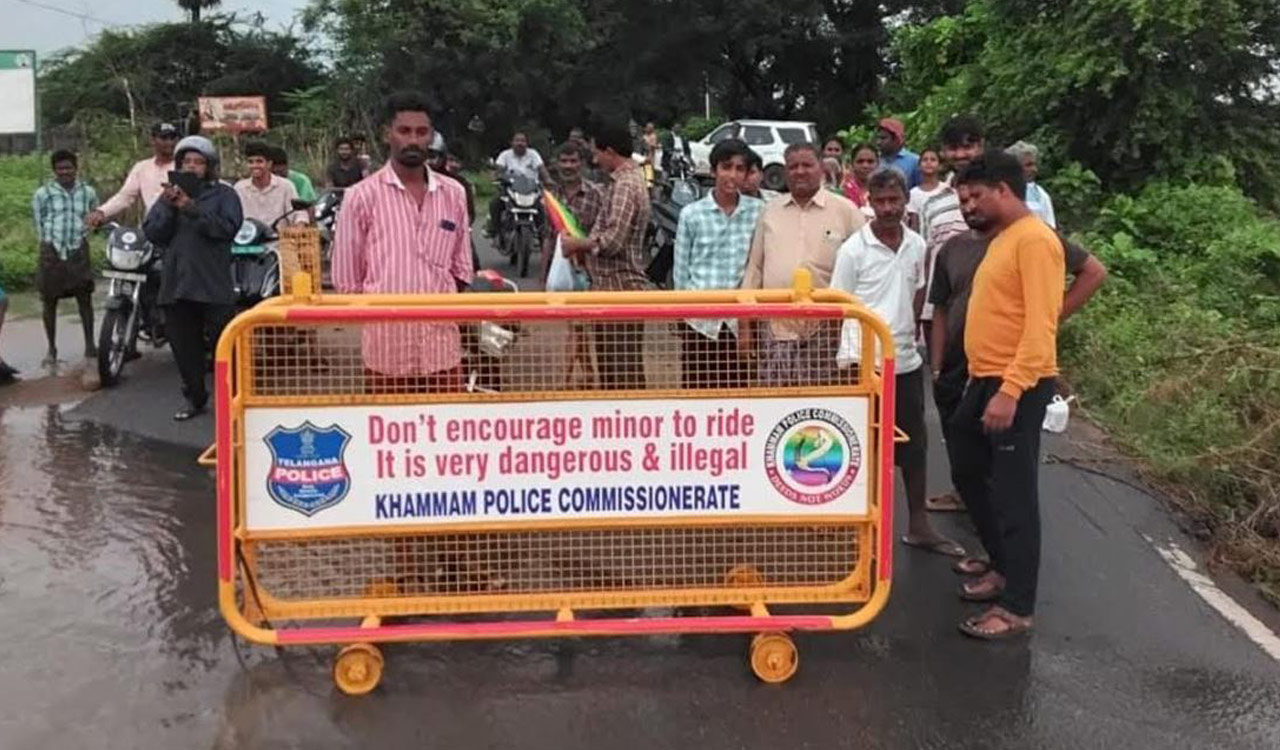 Heavy rains cut off transportation to several villages in Khammam