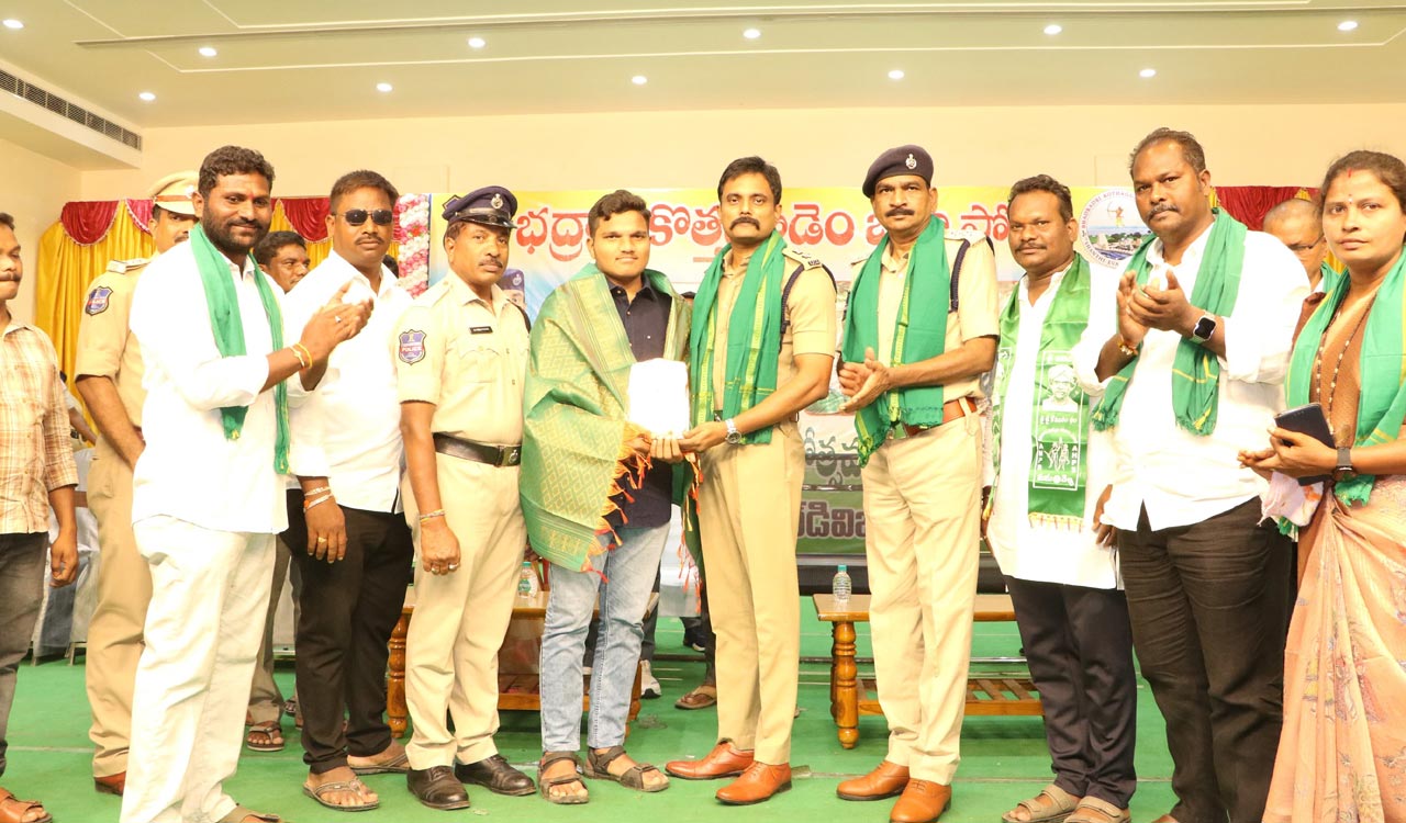 Kothagudem police striving for tribal welfare: SP Rohith Raju