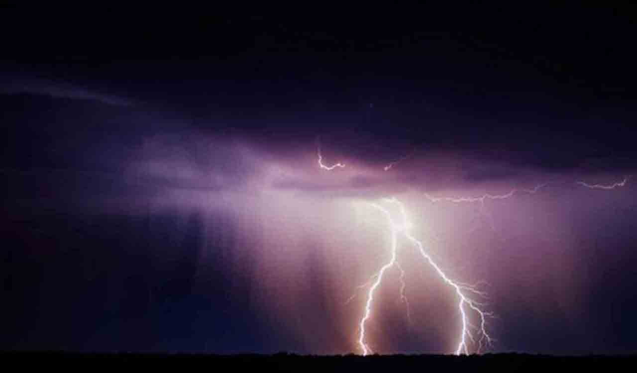 Two farmers injured, seven cattle killed in lightning strikes in Asifabad
