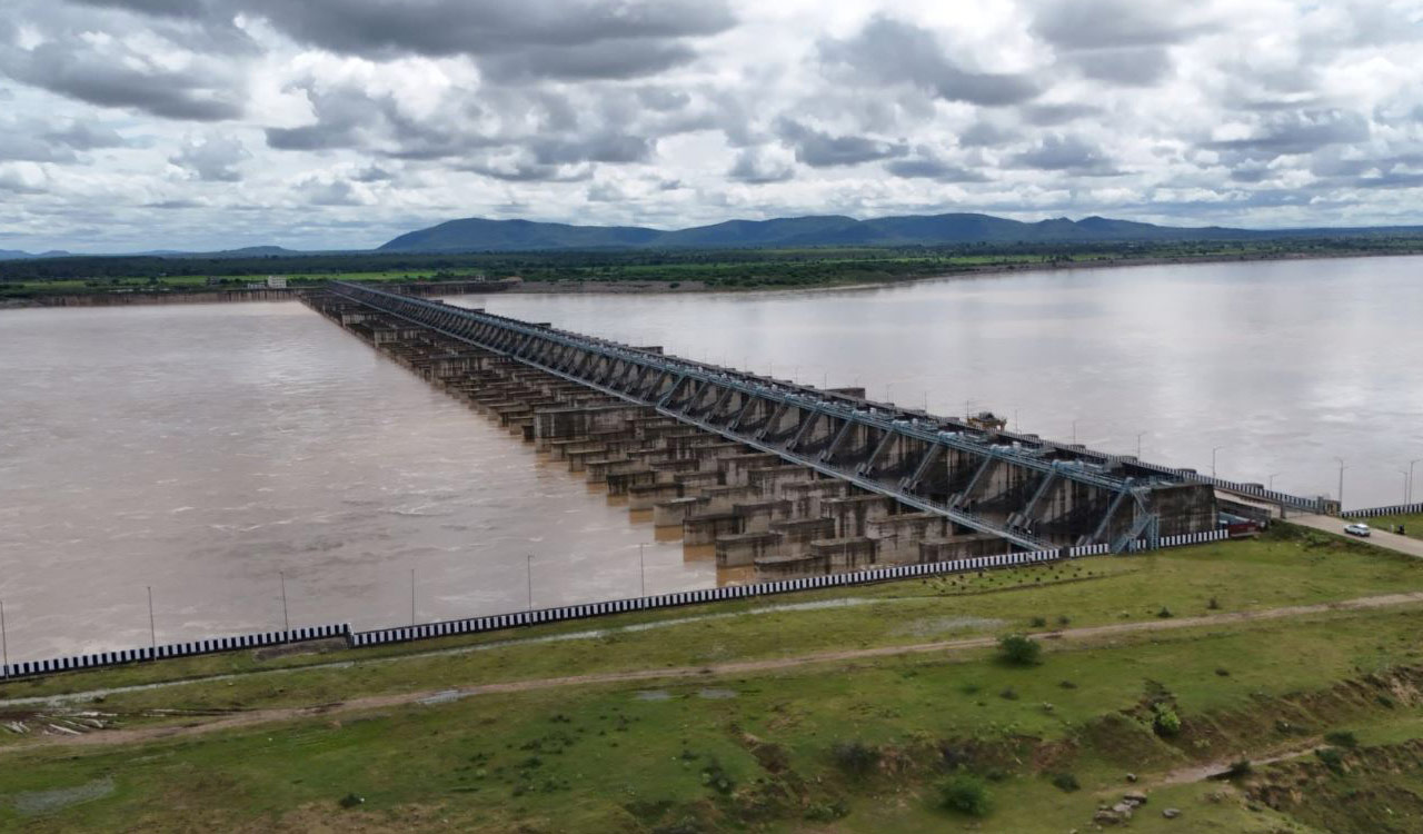Medigadda barrage holds firm against massive flood again, disproves Congress claims
