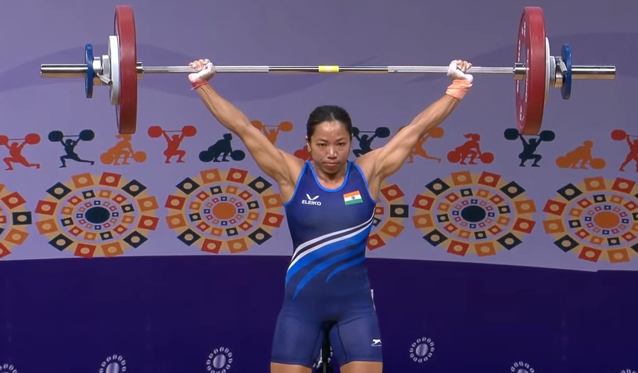 Mirabai Chanu lifts gold in 48 kg at Commonwealth Weightlifting Championships