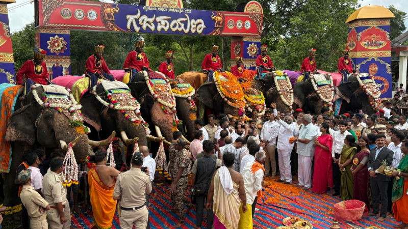 Gajapayana begins with rituals and folk arts ahead of Mysuru Dasara