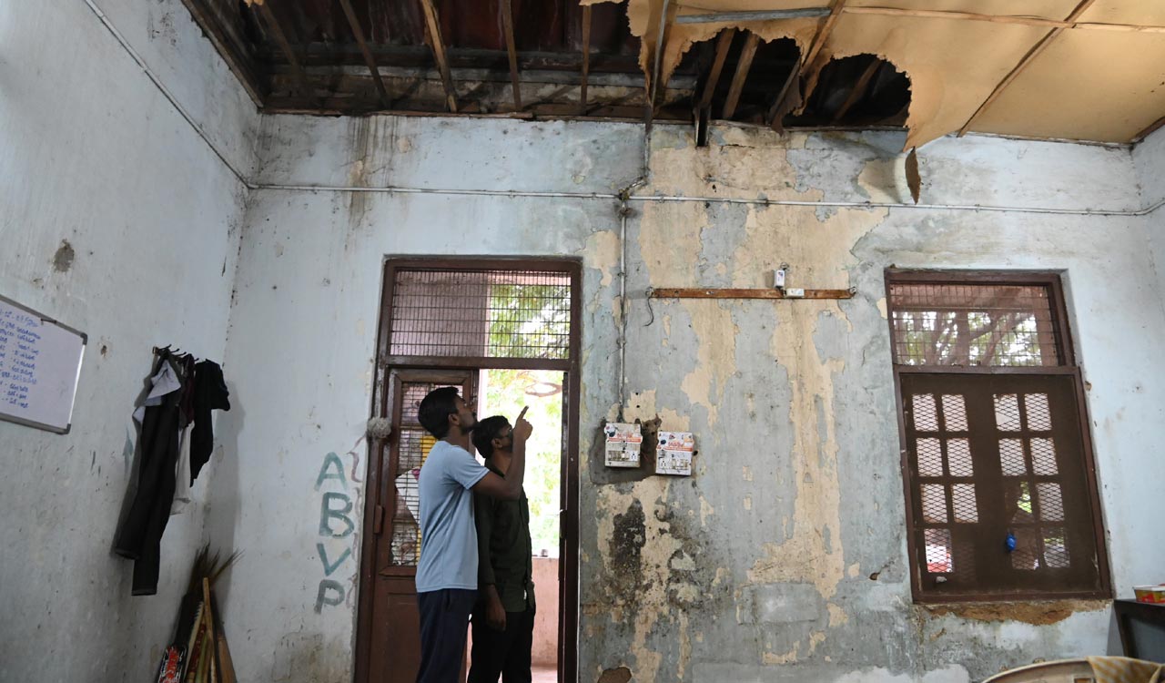 Osmania University hostel woes: Students face shocks, waterlogging and poor sanitation